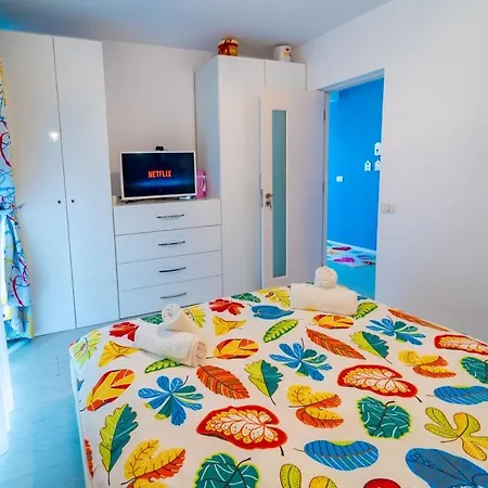 Colorful Apartament *